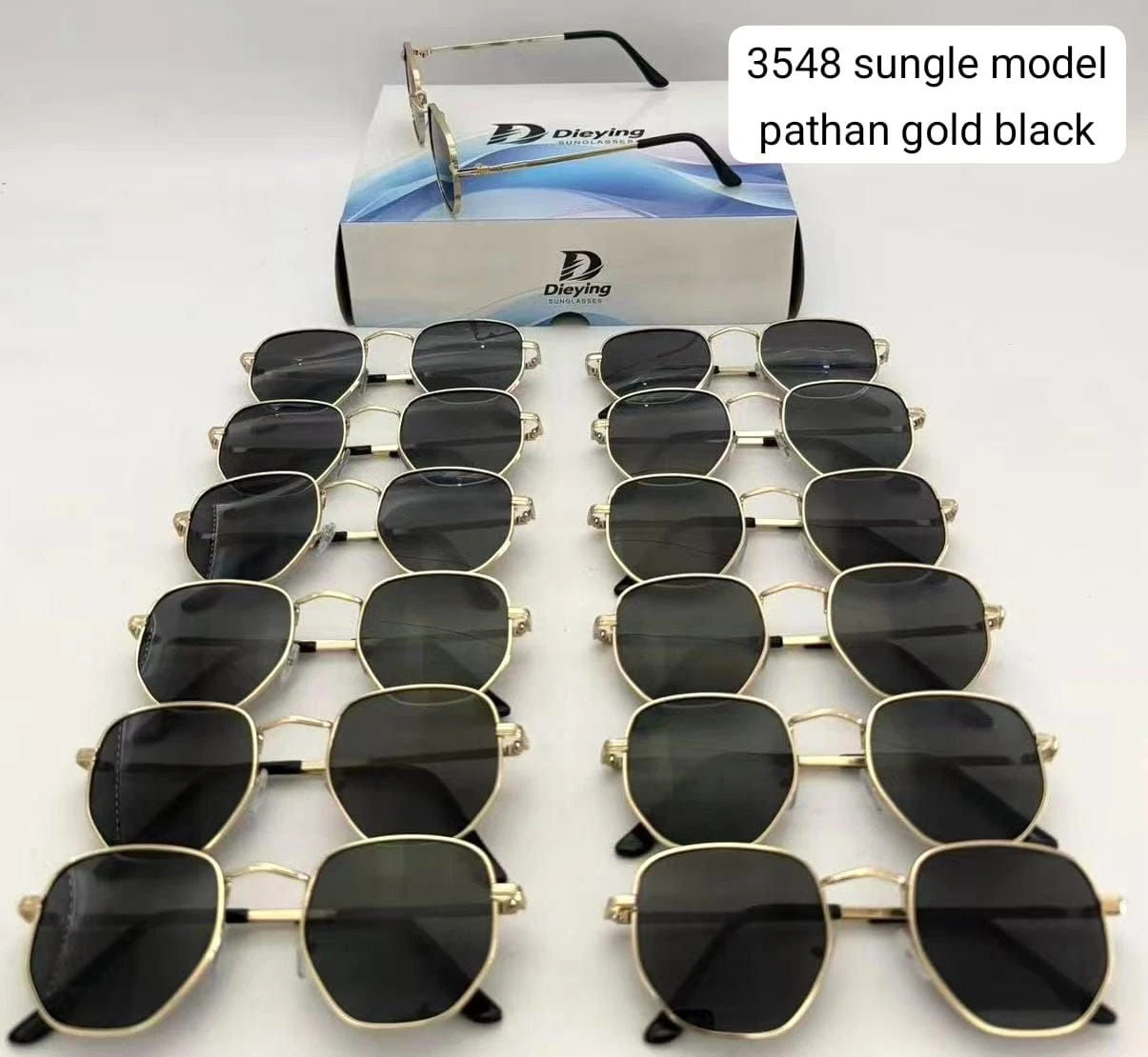 NO 12 VOO  GOLD BLACK SUNGLASS